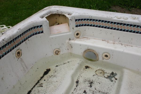 Hot Tub Removal in Estero