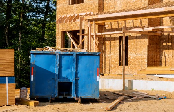 Construction Junk Removal in Estero